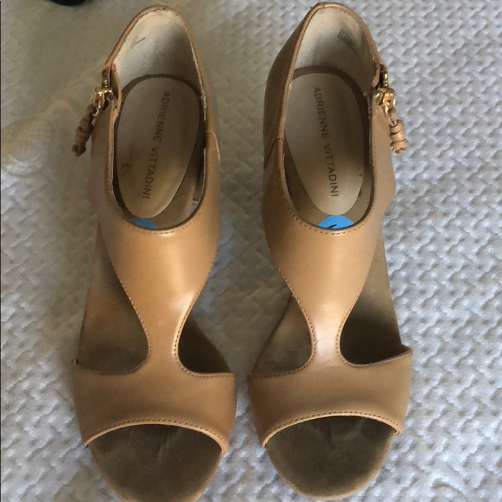 Shoes/heels